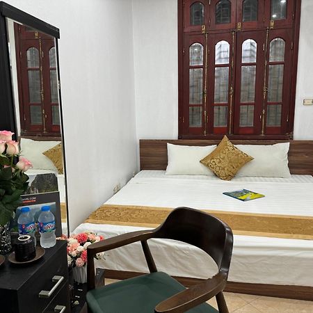 Quynh Moon Homestay Hanoï Extérieur photo